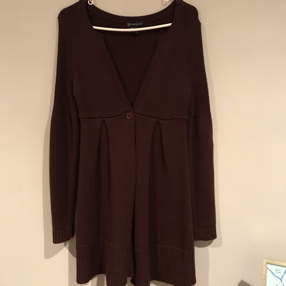 Brown sweater